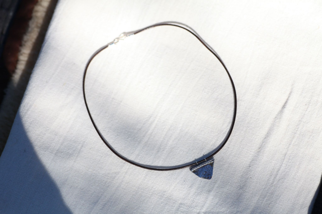 Collier Pýramis